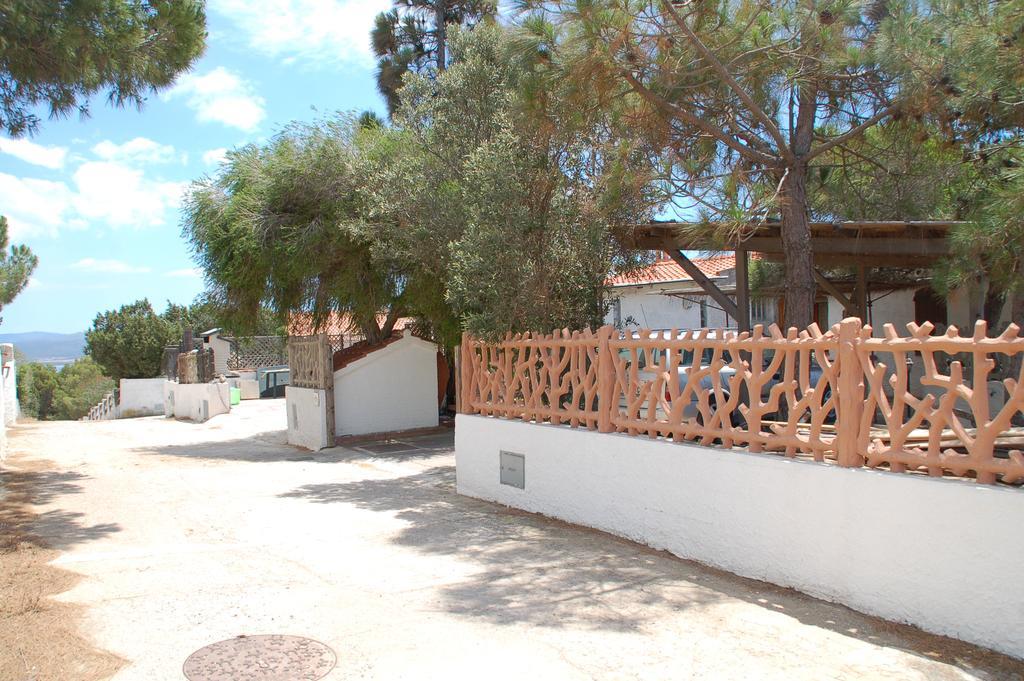 Apartments Casa Vacanze ポルト・ピノ エクステリア 写真