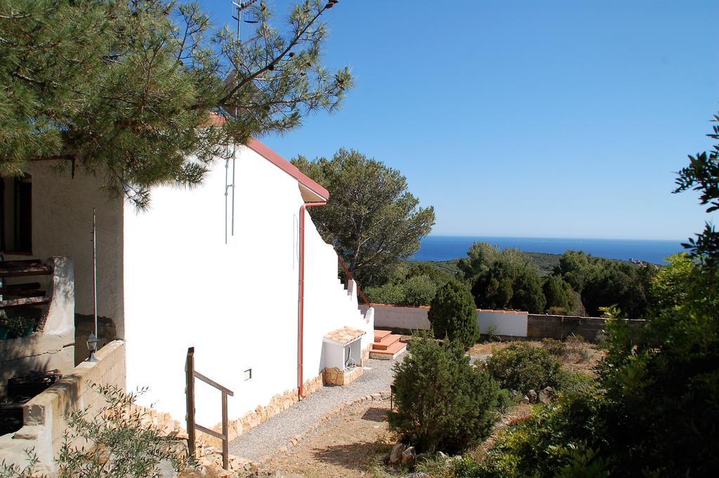 Apartments Casa Vacanze ポルト・ピノ エクステリア 写真