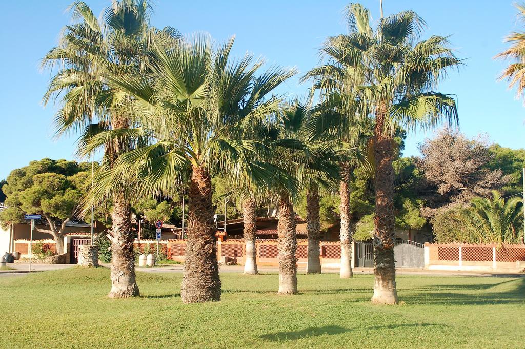 Apartments Casa Vacanze ポルト・ピノ エクステリア 写真